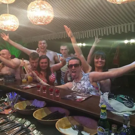 Bahami Ξενοδοχείο με διαμερίσματα 3*