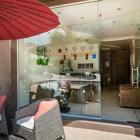 Bahami Apartmanhotel 3*