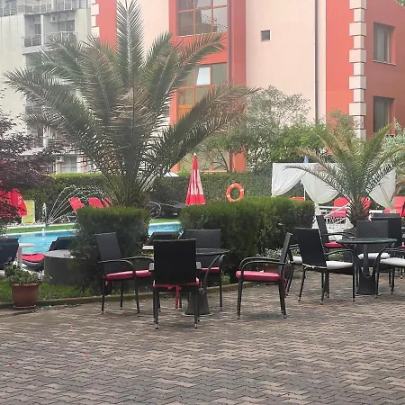 Lägenhetshotell Bahami Slăntjev Brjag