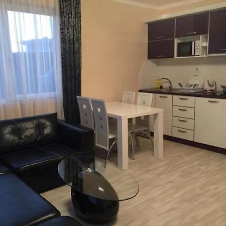 Ξενοδοχείο με διαμερίσματα Bahami 3*