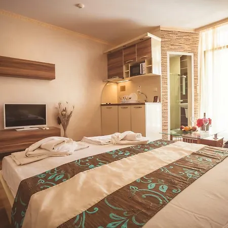 Ξενοδοχείο με διαμερίσματα Bahami 3*