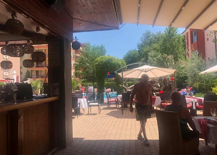 Lejlighedshotel Bahami 3*