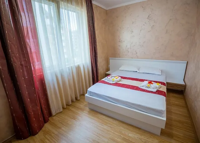 Lejlighedshotel Bahami 3*